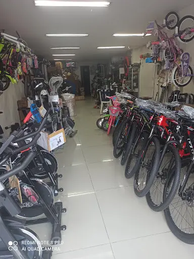Foto de Almacen Flota Blanca Sede 4, tienda de bicicletas en Ibagué