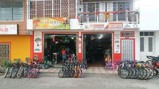 Foto de Almacén Y Taller Ciclo Bernal, tienda de bicicletas en Campoalegre