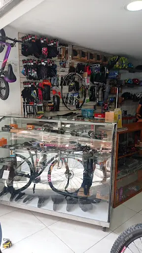 Foto de Biciadictos, taller de bicicletas en Sabaneta