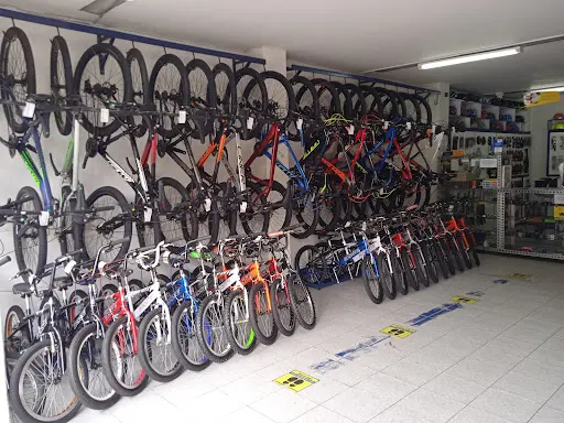 Foto de Bicicletas BASE, tienda de bicicletas en Medellin