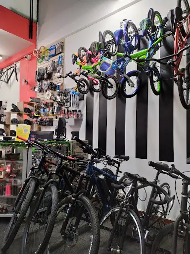 Foto de Bicicletas Electricas Hangar 99, taller de bicicletas en Medellin