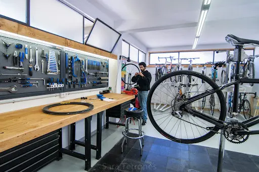 Foto de Biciclinic, taller de bicicletas en Sarria-Sant Gervasi
