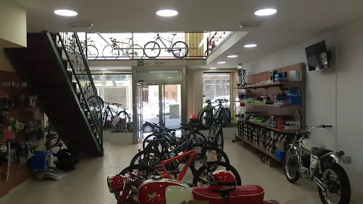 Foto de Bicio Ortuna, tienda de bicicletas en A Coruna