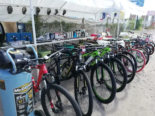 Foto de Bicort Garage, tienda de bicicletas en Ejido la Joya