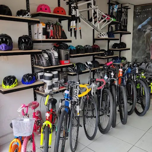 Foto de Bicycles América, taller de bicicletas en Medellin