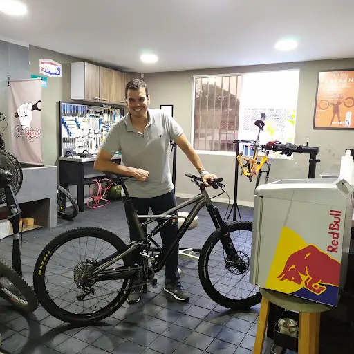 Foto de Bicykool, taller de bicicletas en Cali