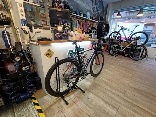 Foto de Bike Gallery, taller de bicicletas en San Fernando de Henares