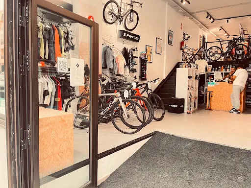 Foto de Bike Point Tenerife - El Medano, taller de bicicletas en San Isidro