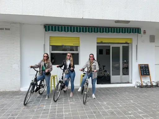 Foto de Bikealao City - Bike And E-scooter Rental, alquiler de bicicletas en Valencia