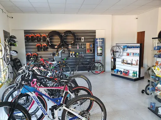 Foto de Bikeland, taller de bicicletas en Villafranca de Cordoba