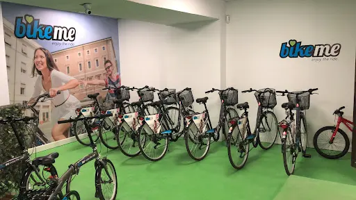 Foto de Bikeme- Bike & E-step Rental Valencia, alquiler de bicicletas en Valencia