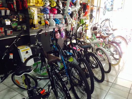 Foto de Bikes Live Lives Rolling, taller de bicicletas en Benito Juarez