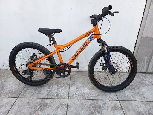 Foto de Bikes Quintanilla, taller de bicicletas en San Vicente