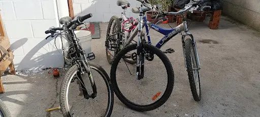 Foto de Biklas Taller De Bicicletas, taller de bicicletas en San Vicente