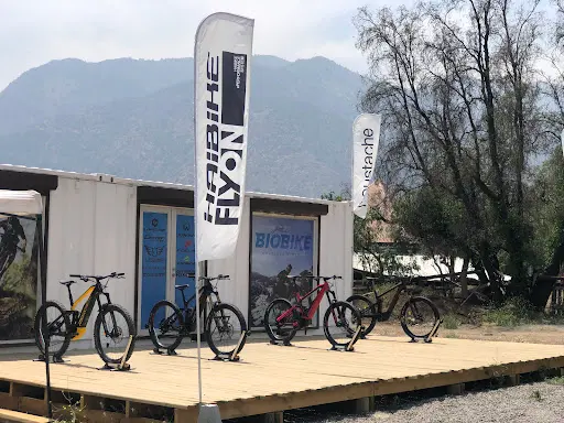 Foto de Biobike Chile SPA, taller de bicicletas en Santiago