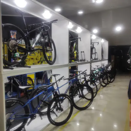 Foto de Black Riders - Tienda De Ciclismo, taller de bicicletas en Mosquera