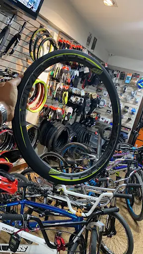 Foto de Carbono Racing, taller de bicicletas en Cali
