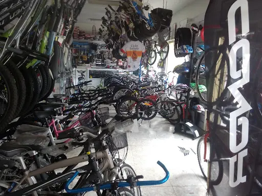 Foto de Ciclos Saludes, taller de bicicletas en Valdemoro