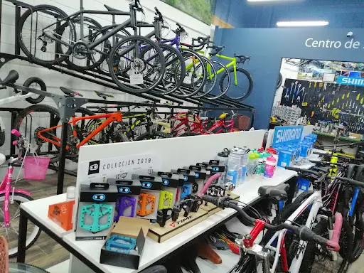 Foto de Cyclopedia Querétaro, tienda de bicicletas en La Pradera