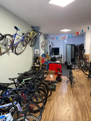 Imagen de DeSantis Cc Taller De Bicicletas