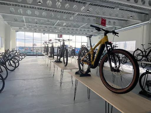 Foto de Ebike - Punto De Entrega De Bicicletas Eléctricas, taller de bicicletas en Los Corrales de Buelna
