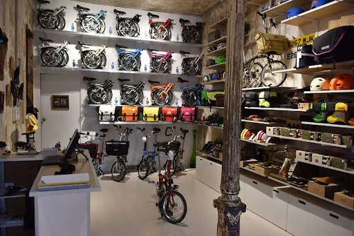 Foto de El Inglés - Gold Brompton Store Madrid, taller de bicicletas en Madrid