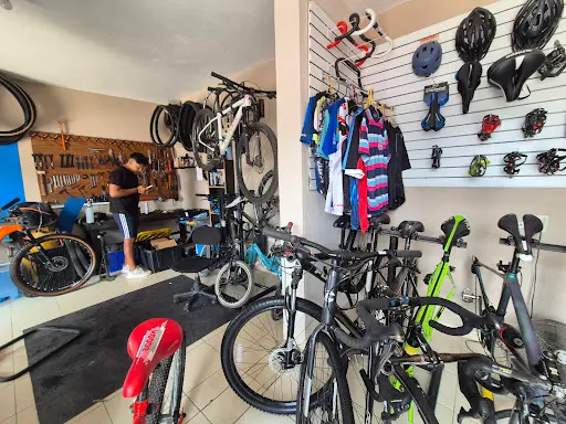 Imagen de Hugo's Bikes Taller De Bicicletas