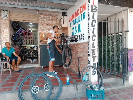 Foto de J & A Bicicletas Almacén Y Taller, taller de bicicletas en Santa Marta