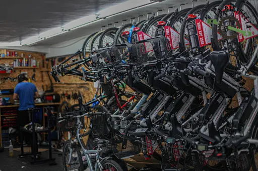 Imagen de La Bicicleta Donostia - Bike Rental Workshop & Tours
