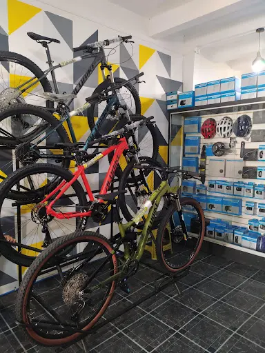 Foto de La Cleta Alubike- Shimano, tienda de bicicletas en Santiago de Queretaro