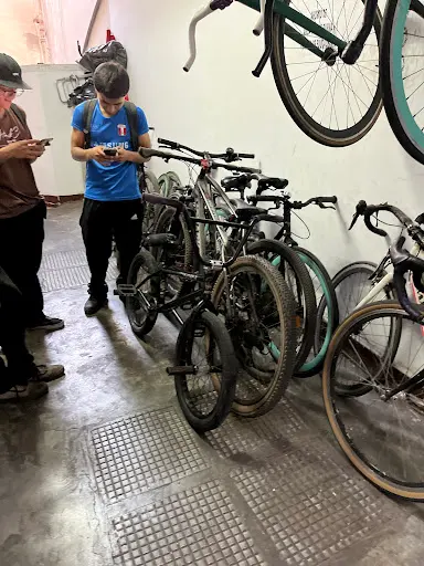 Foto de La Ticla, taller de bicicletas en Lima