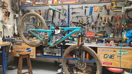 Foto de Lubin Mechanix, taller de bicicletas en Medellin