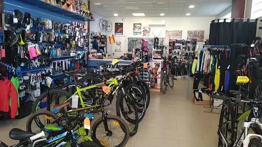 Foto de Mariano Bikes, taller de bicicletas en Mora