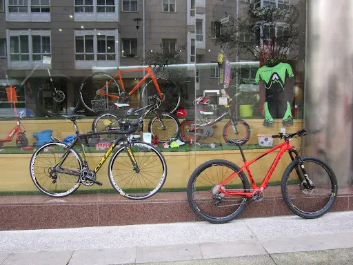 Foto de Millabikes, tienda de bicicletas en Santiago de Compostela