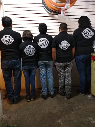 Foto de Monter, taller de bicicletas en El Capulo (La Quebradora)