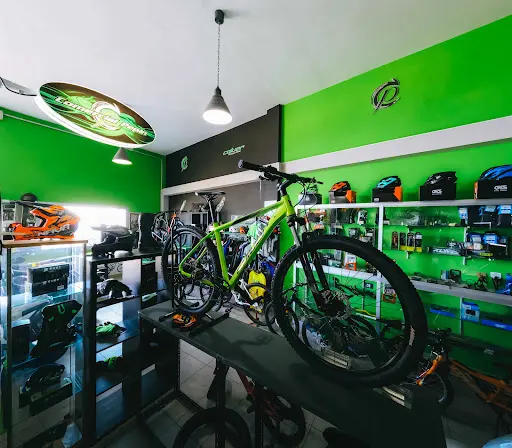 Foto de Pepín Motos Y Bicicletas, taller de bicicletas en Icod de los Vinos