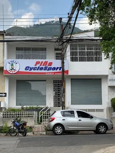 Foto de Piña Cycle Sport, taller de bicicletas en Cali