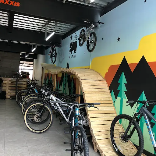 Imagen de Puerto De Montaña Bike Shop Marin Scott Pivot