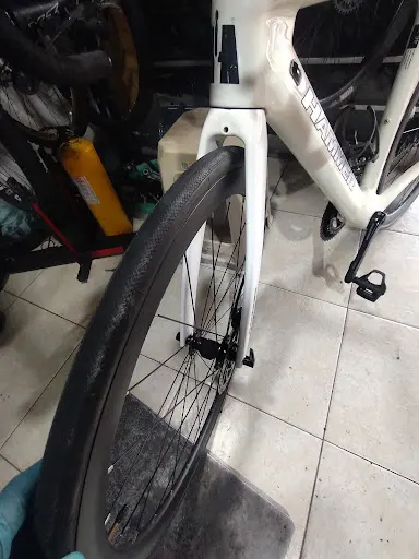Imagen de Taller De Bicicletas La Oficina Victor Alvarez