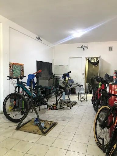 Foto de Taller De Servicio Ciclismo, tienda de bicicletas en Guadalupe