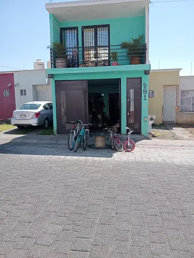 Foto de Taller Mario Bros Venta De Partes Y Reparacion De Bicicletas, taller de bicicletas en Conjunto Habitacional Villas del Pedregal