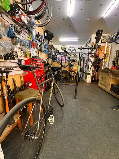 Imagen de Taller Pedal Y Bomba