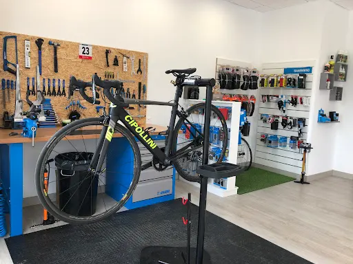 Foto de Vitibike Bicicletas Tienda Y Taller De Bicis En Logroño, taller de bicicletas en Logrono