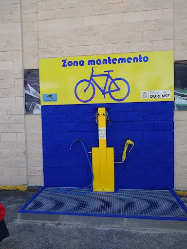 Foto de Zona Mantemento Bicicletas-zona Mantenimiento Bicicletas., taller de bicicletas en Ourense